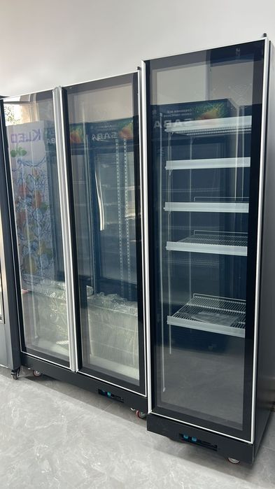 Витринный холодильник Новый
