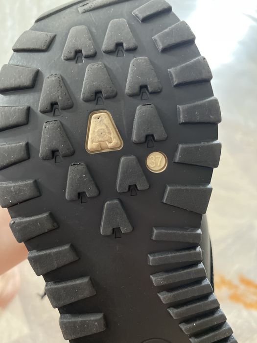 Крассовка чёрный