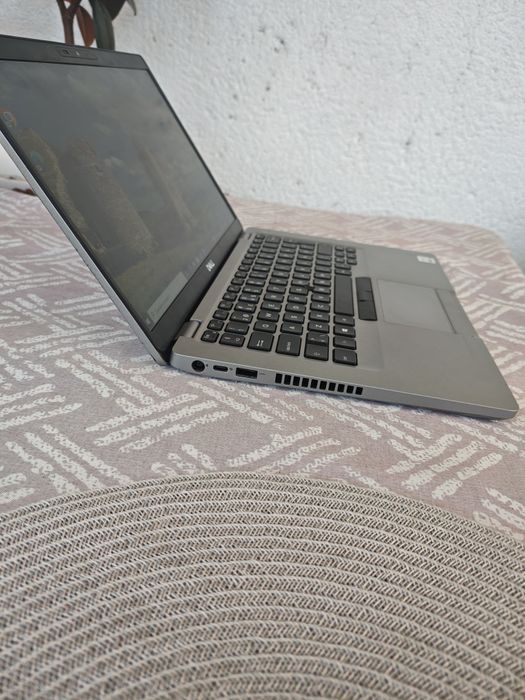 Laptop ultraslim Dell i5 gen10 ssd ddr4 usb-c
