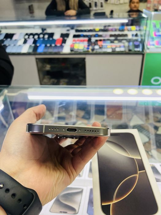 iPhone 16 Pro Max 256 gb natural 100%