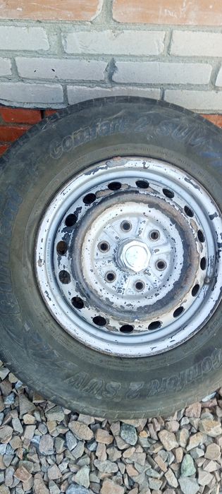 Продам резину б/у от машины mitsubishi l200