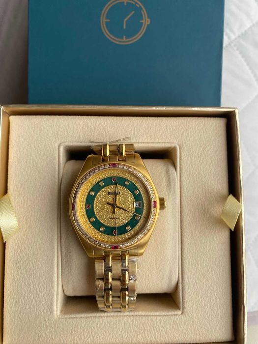 Чисто нов луксозен мъжки часовник