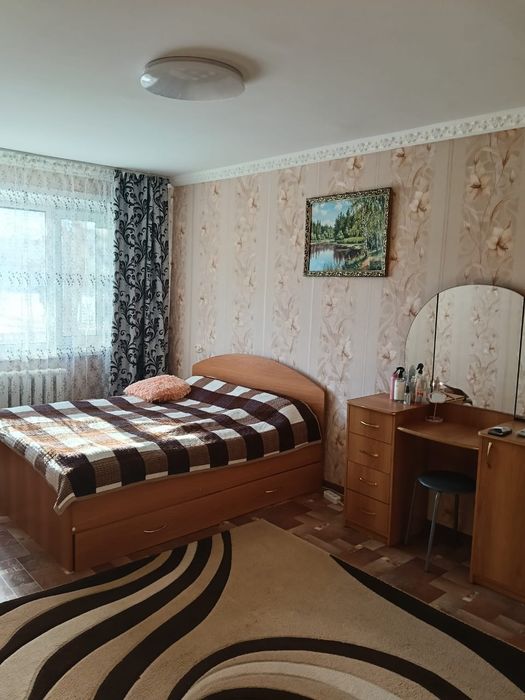 Продам квартиру 3 комнатную