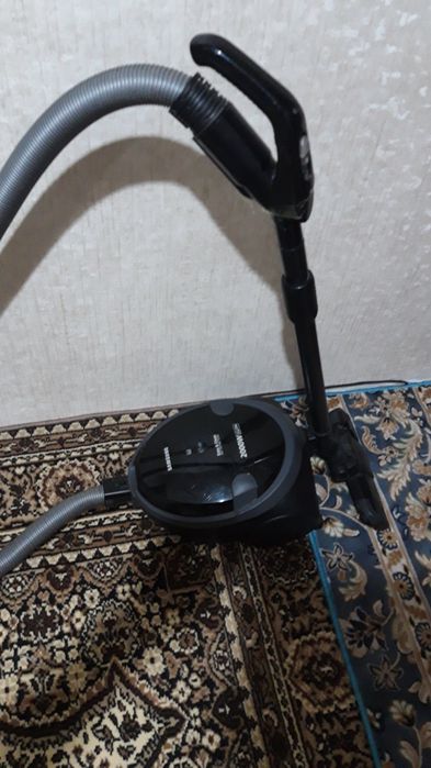 Самсунг пилисос зур ишлиди.