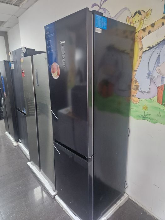 Хладилник с фризер Midea A++ No Frost Чисто Ново