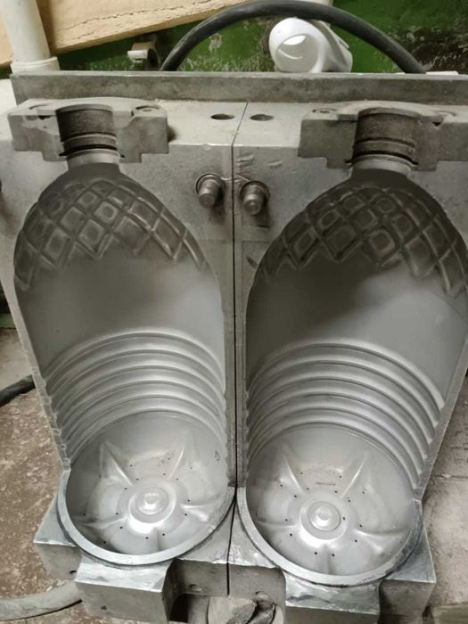 Пресс формы для ПЭТ тар