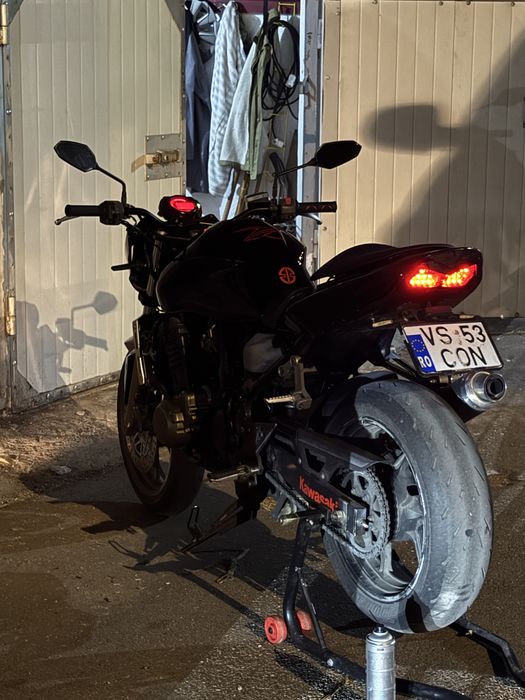 Kawasaki z750 a2