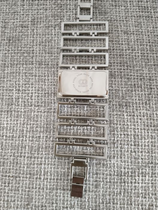 Часы для девушки