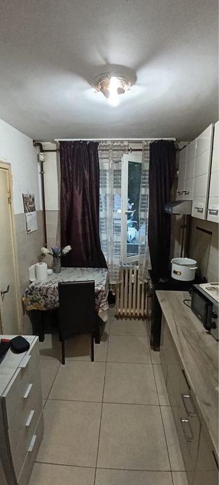 Vand apartament 3 camere  SECTOR 4 DIRECT PROPIETAR