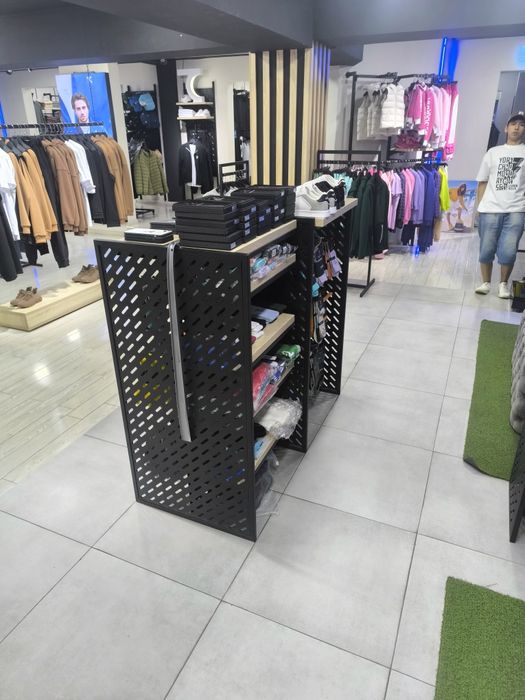 Stelaj magazine na zakaz