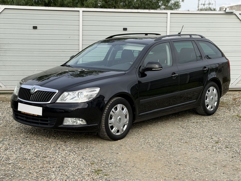Skoda Octavia 2 Facelift  - 1.2 TSI - 105 CP - DSG - Navigatie - Climatronic - Încălzire scaune -  Xenon
