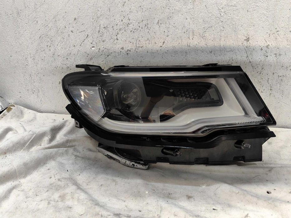 Оригинален фар Jeep Compass Xenon Led