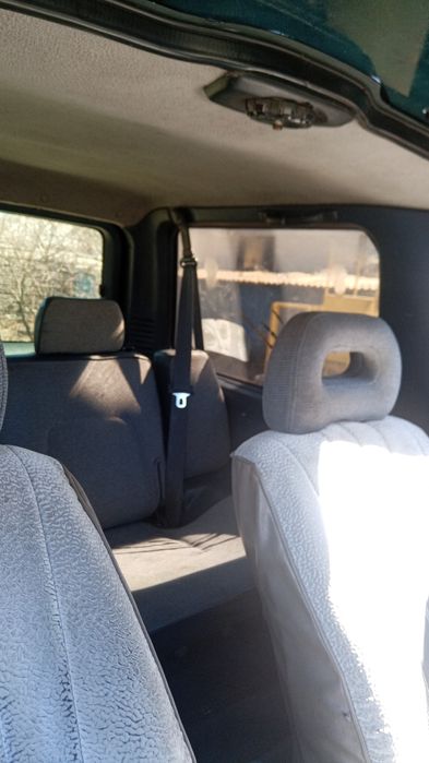 Продам.торг у капота