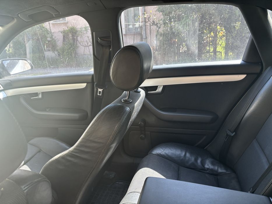 Продавам ауди а4 б6 на части