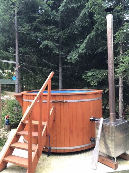 Cabana de inchiriat cu ciubăr