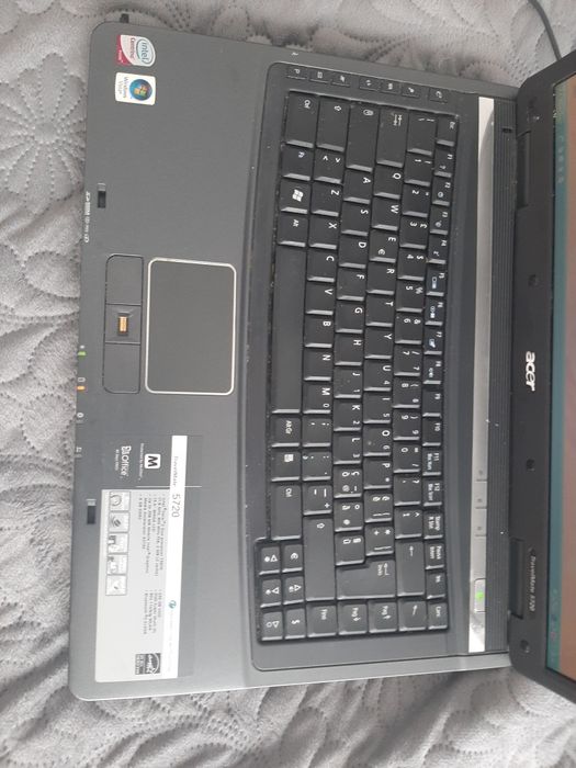 Vând laptop ACER