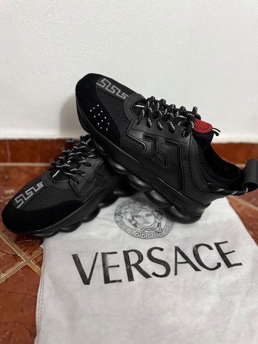 Adidasi VersaceChain Reaction Black premium !