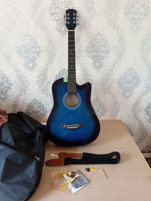 Gitara 38 razmer