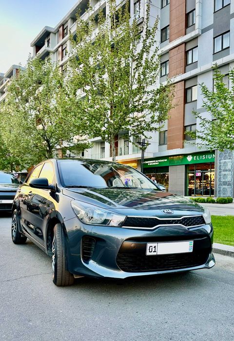 Продается Kia Rio 2018г, цвет Темно-Серый (Dark Grey)