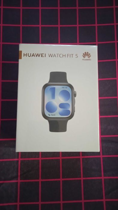 Смарт часовник HUAWEI WATCH FIT 5 NKI-B19