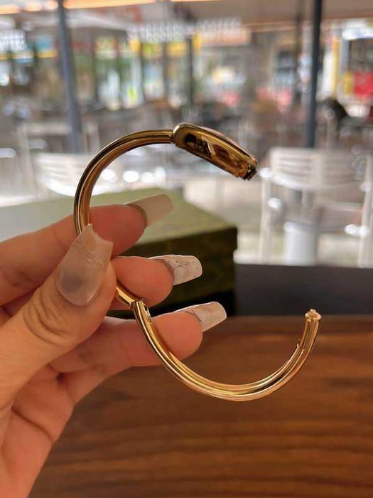 Кварцов дамски часовник Cartier Baignoire Mini