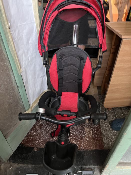 Tricicleta pentru copii