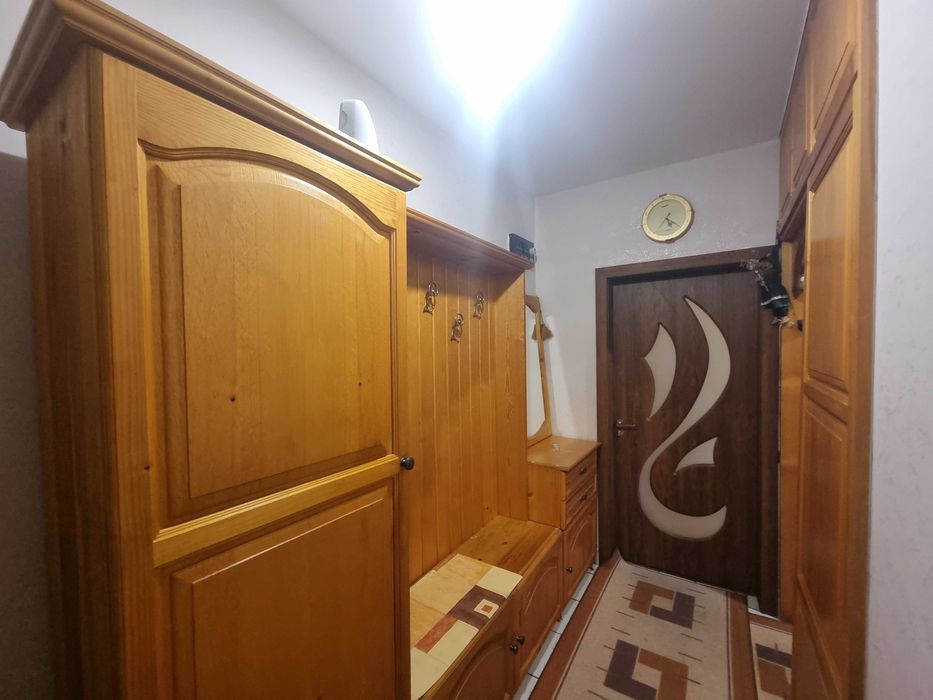 Двустаен апартамент за продажба в кв. Орлова чука на гр. Благоевград.