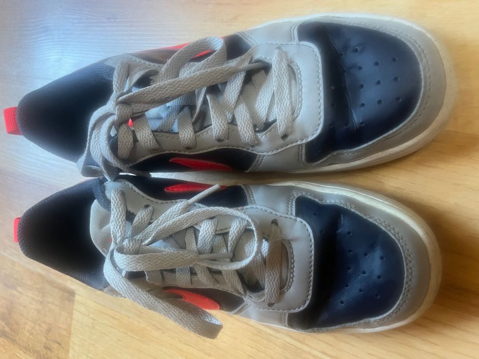 Маратонки  Nike air 37,5