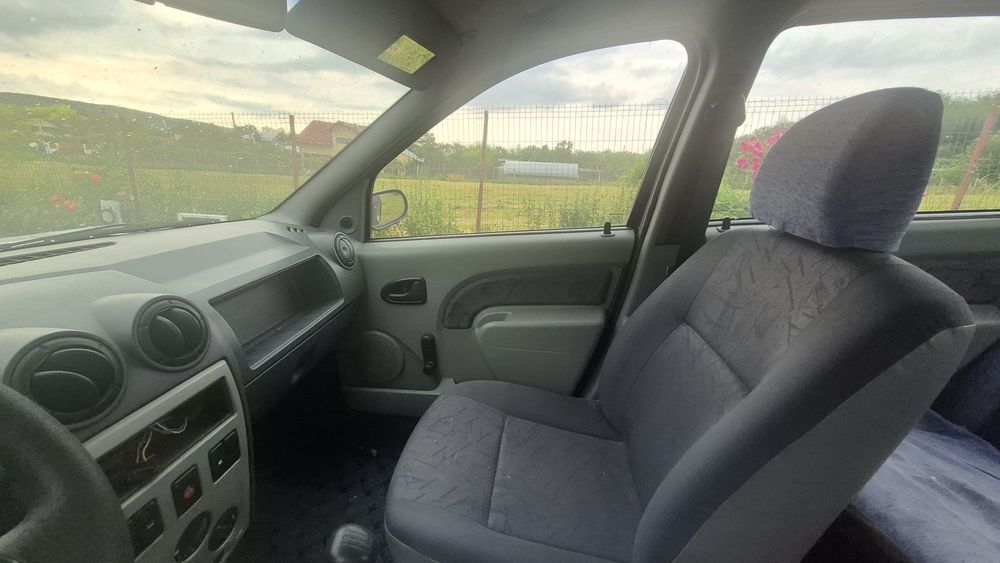 DACIA Logan 2005 — imagine 3