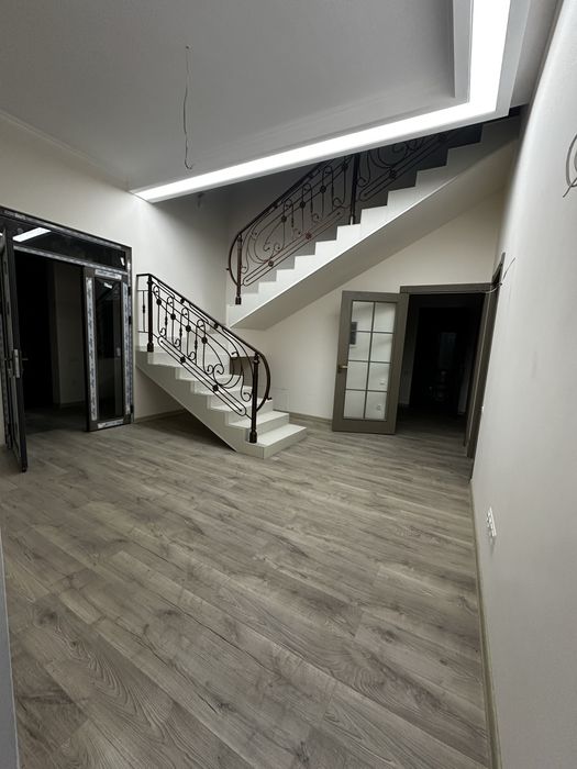 Дом 6 сот махалле Парвоз