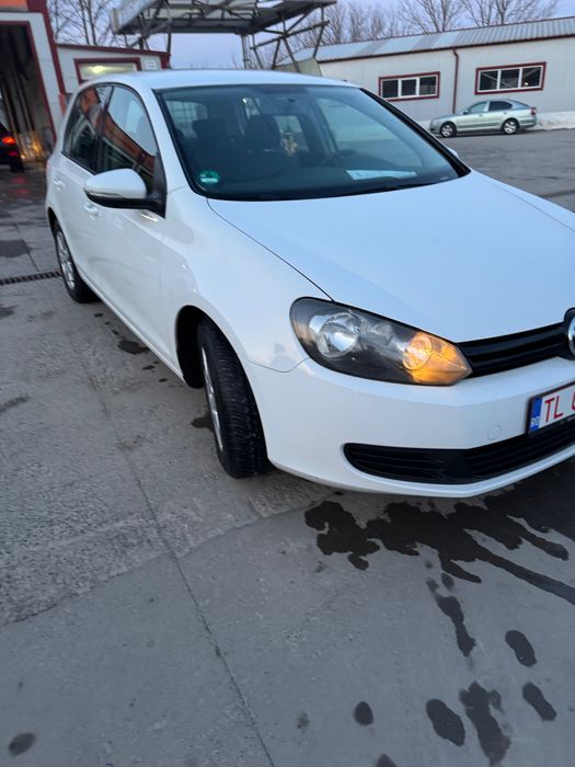 Vând Volkswagen Golf 6