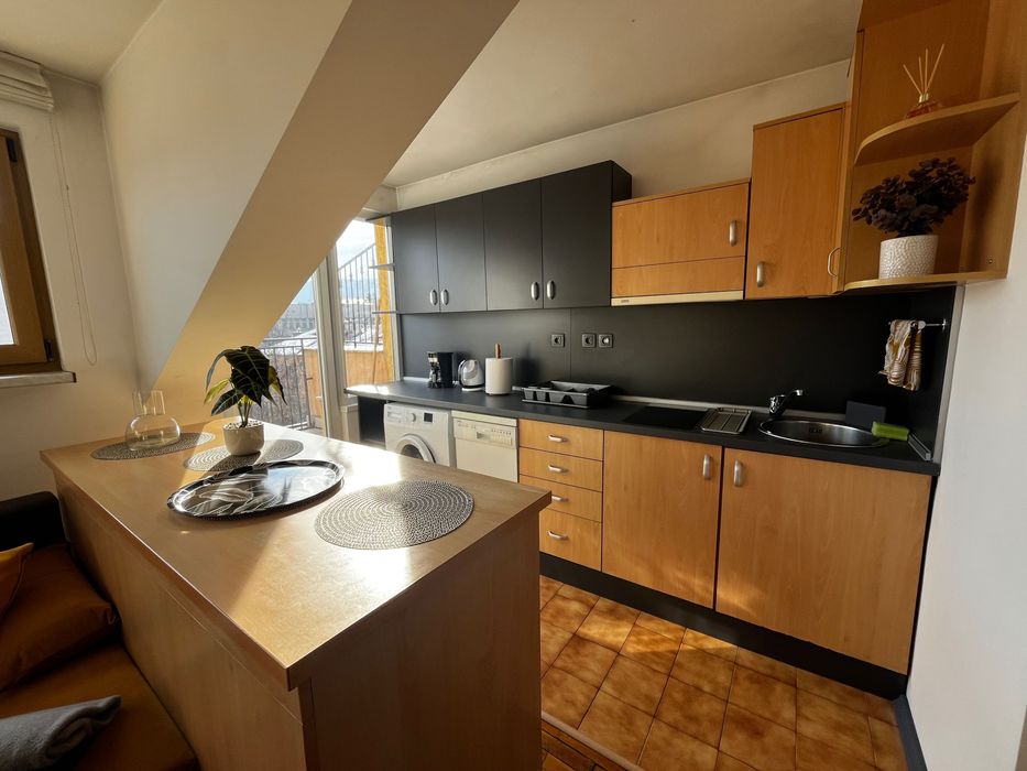 Дава се под наем Двустаен апартамент в София, Оборище - 55 кв.м за 648.21 € - Снимка #6