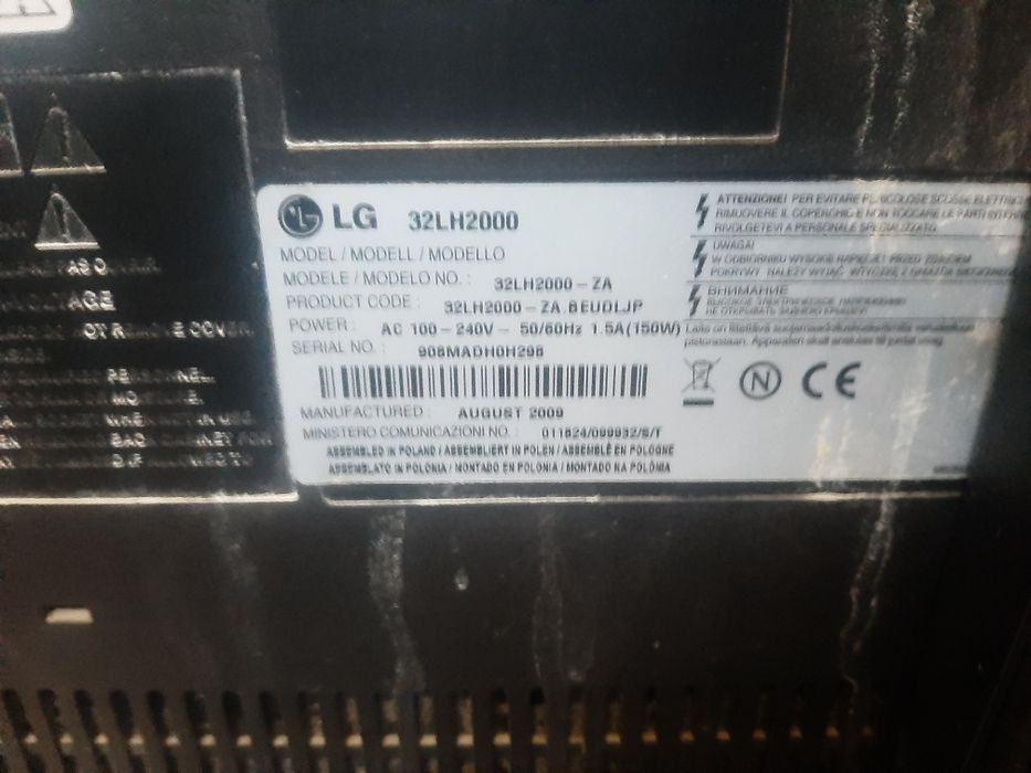 TV LCD LG vând 81