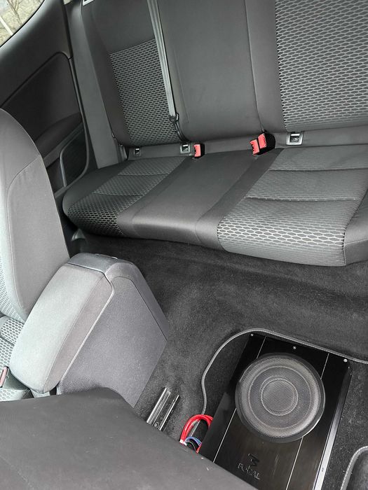 VW Golf 6, 2010, 1.6 benzina + GPL, Coupe, întreținut