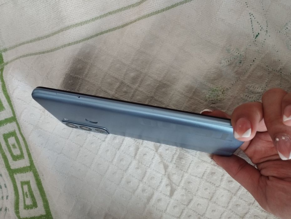 Srochnaa sotiladi Tecno 5 pop lite 850 min