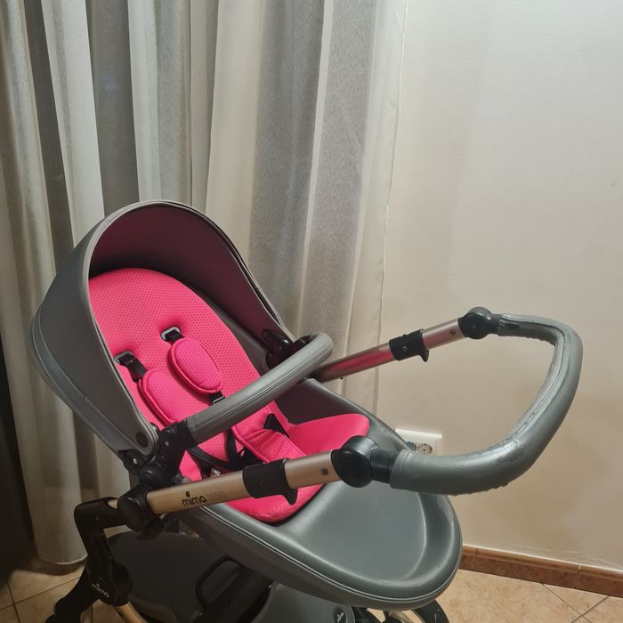 Cărucior 2 în 1 Mima Xari