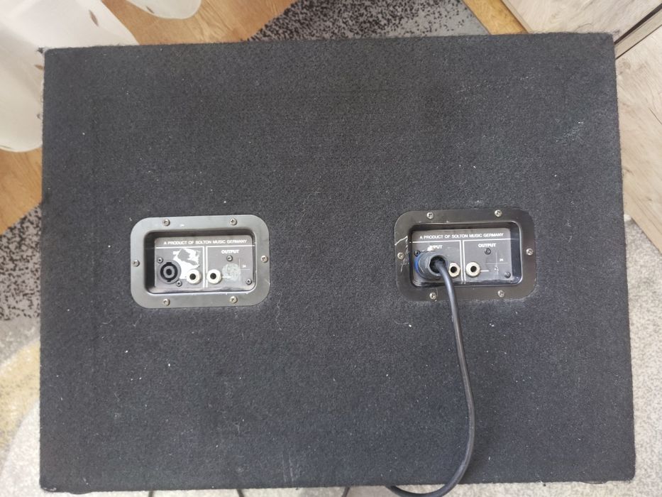 Subwoofer Solton 2x10inch 500w rms + 2 ieșiri  pentru sateliți!