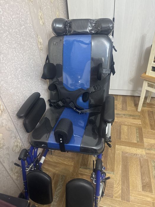 Коляска новая недорого