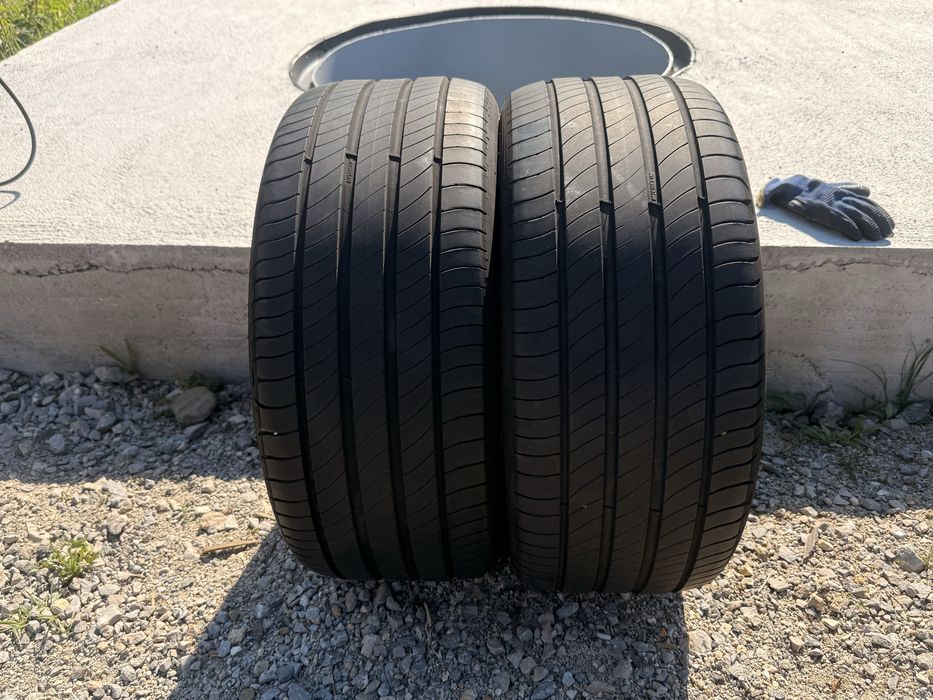Летни гуми 235/40/18 ДОТ:20 MICHELIN