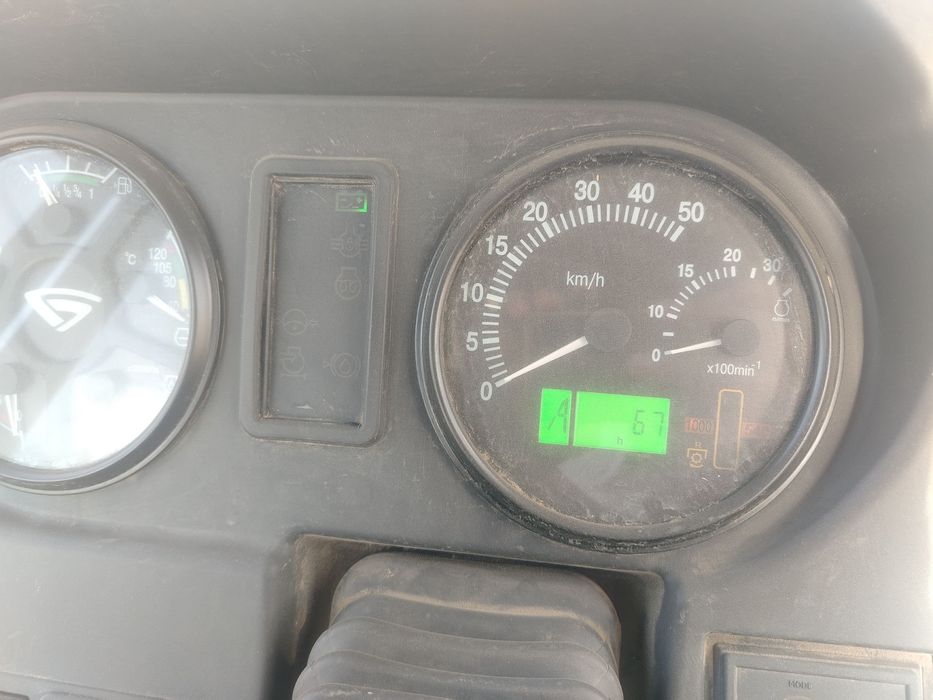 Продаю Трактор белорусь