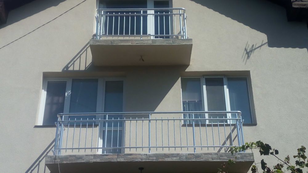 Доставка и монтаж на алуминиеви парапети!