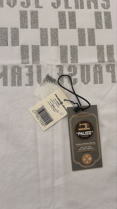 чисто нова тениска pause jeans