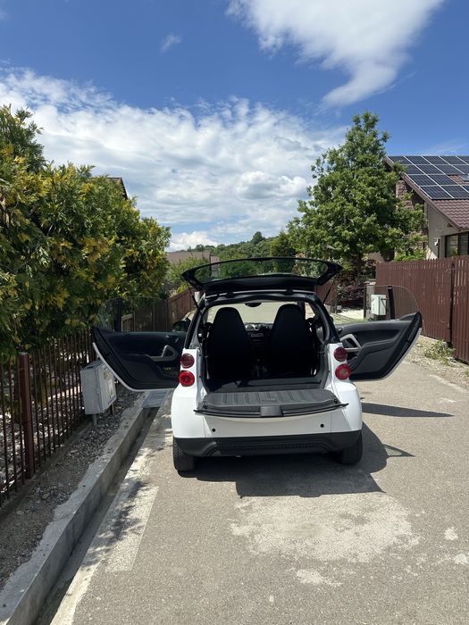 SMART Fortwo 0.99 benzina. 2012 (stare foarte buna)