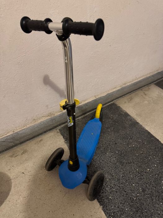 Тротинетка Декатлон