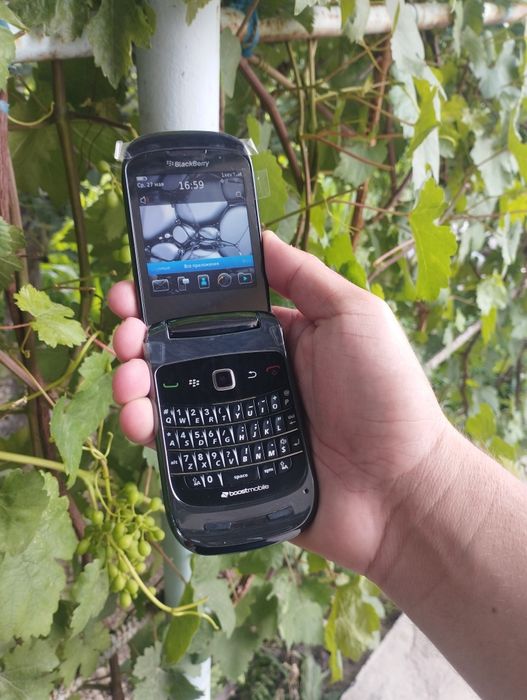 Blekberry 9670 cdma срочно продам