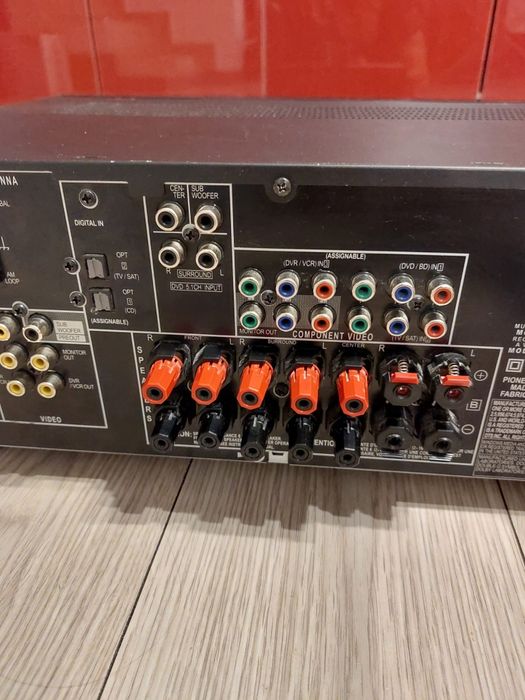 Vand Receptor/Receiver Pioneer VSX 818V 5.1 cu hdmi/usb