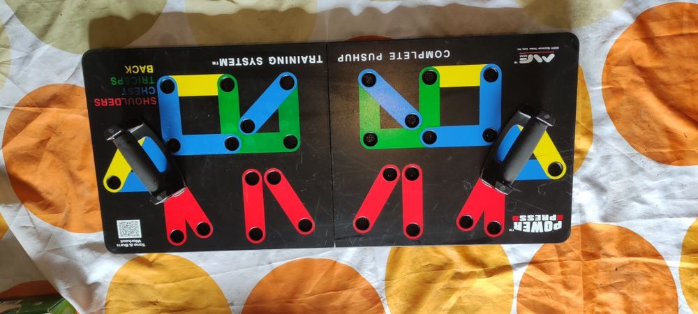 Стойка за лицеви опори