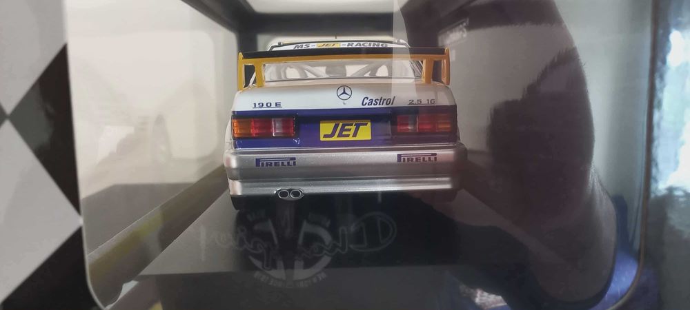 MERCEDES 190 E 2.5 -16 Evo 1 w201  Minichamps 1:18