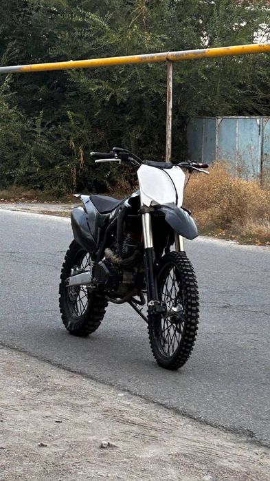 Продам эндуро бнк 4 клапанка