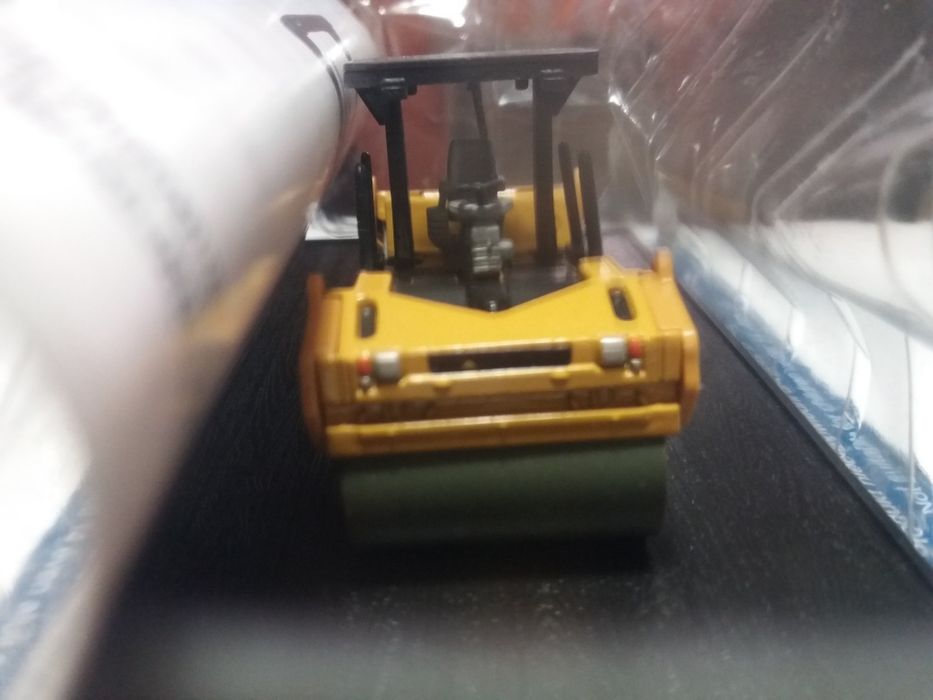 КАМИОНИ 1.50 трактор